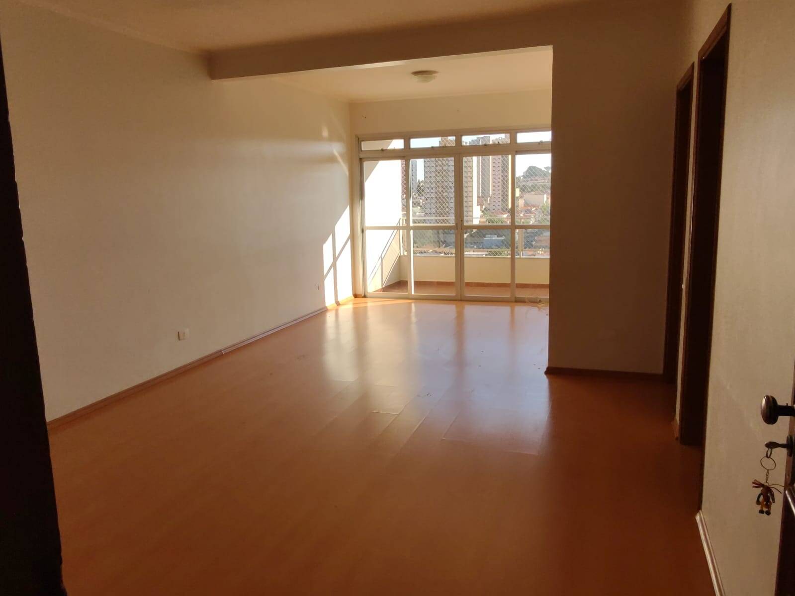 #1063 - Apartamento para Venda em Limeira - SP