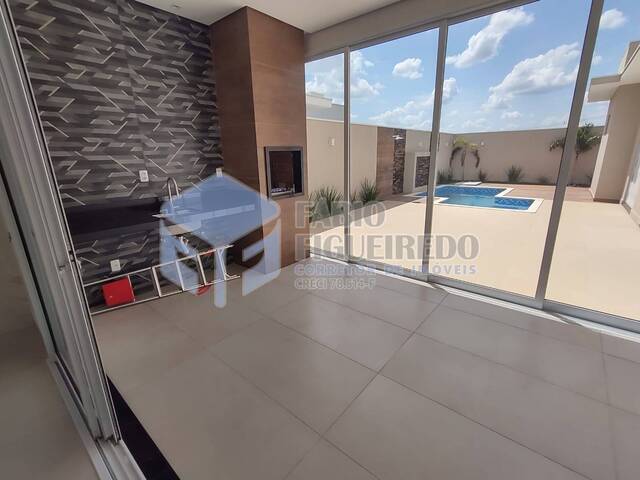 Casa de Condomínio 192 m² em Village Limeira em Limeira, por R