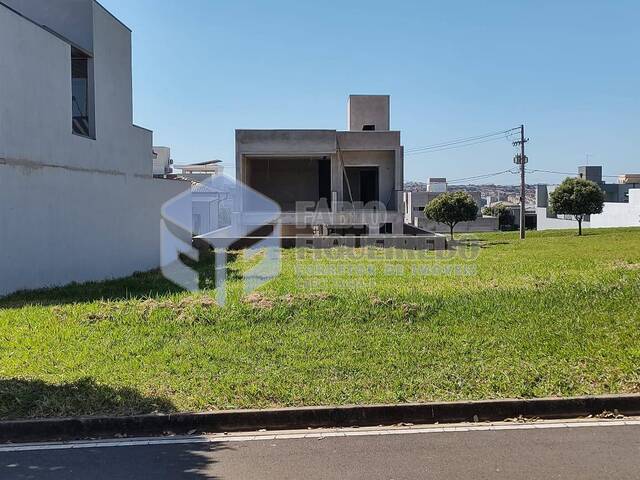 #1054 - Terreno em condomínio para Venda em Limeira - SP - 2